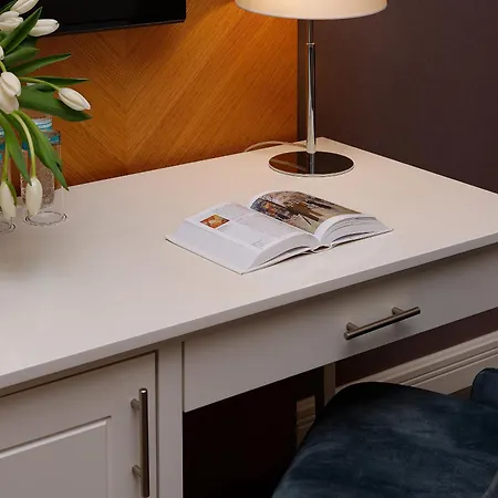 Modern Art ホテル リヴィウ