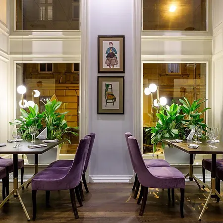 Hotel Modern Art - Maestro Lviv