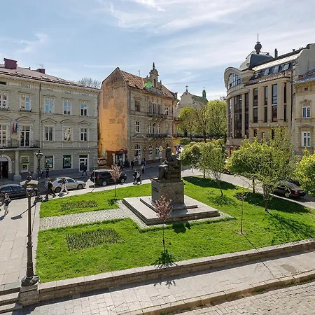 Modern Art ホテル 4*