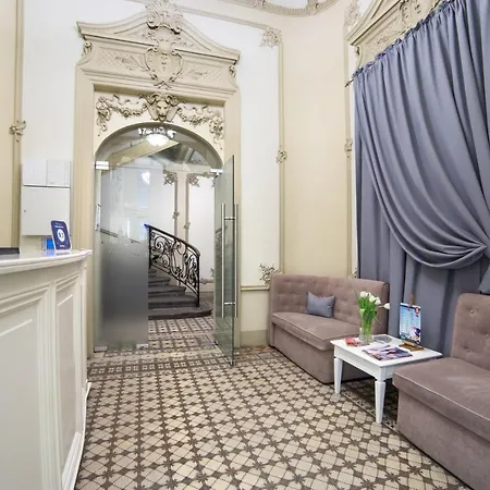 Modern Art ホテル リヴィウ