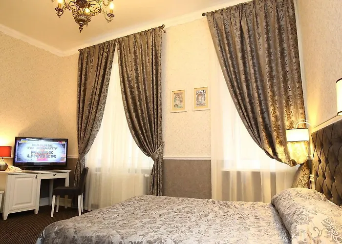 Modern Art ホテル