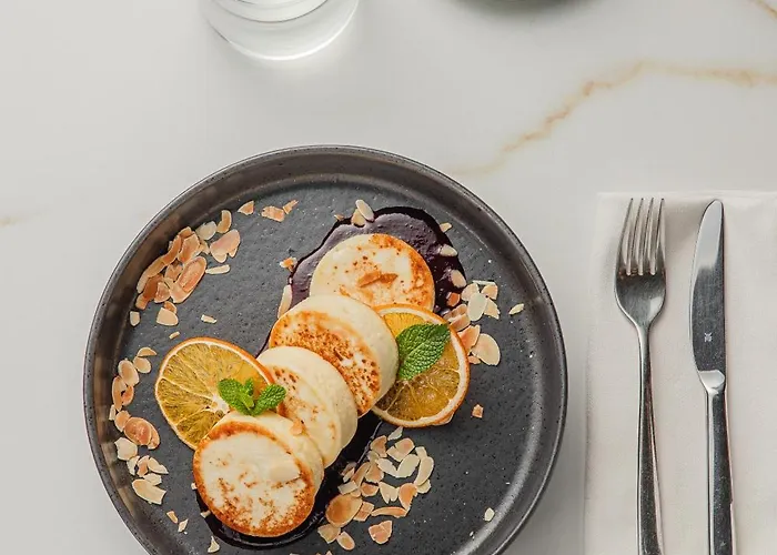 摩登艺术酒店 酒店 4*