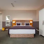 Modern Art Hotel