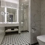 Hotel Modern Art - Maestro Lviv
