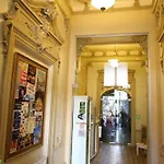 Modern Art - Maestro Hotel Lviv