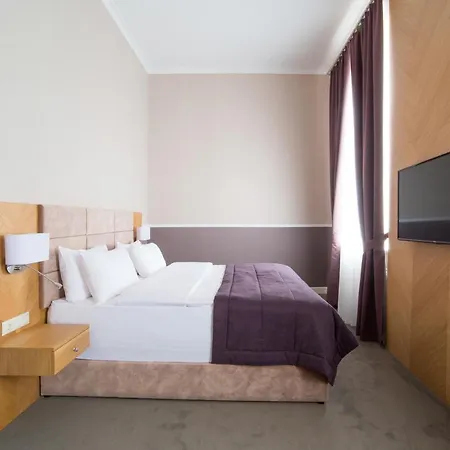 Modern Art Hotel