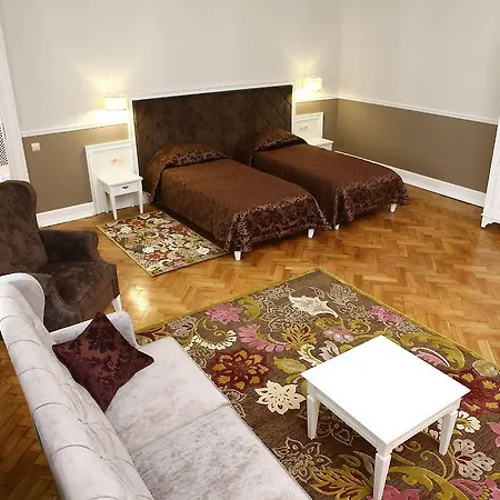 Modern Art Hotel Leópolis