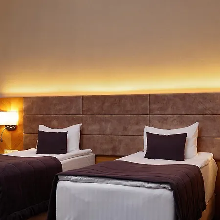 Modern Art Hotel