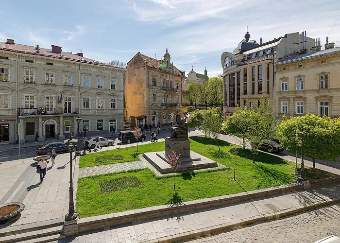 Modern Art ホテル 4*